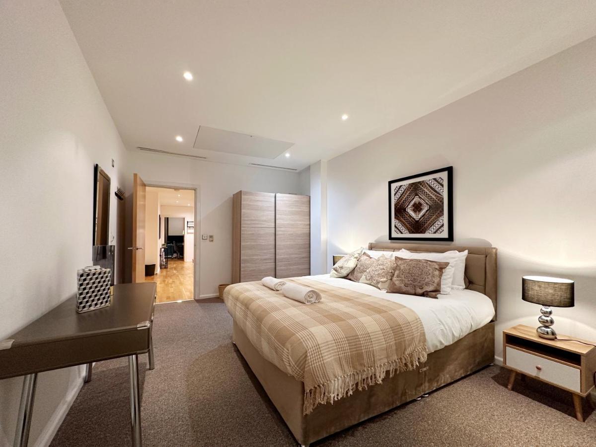 Stylish Apartment In Canary Wharf London Eksteriør bilde